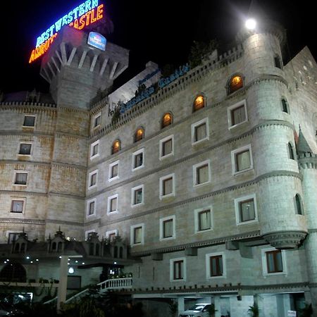 Best Western Amrutha Castle Haidarábád Kültér fotó