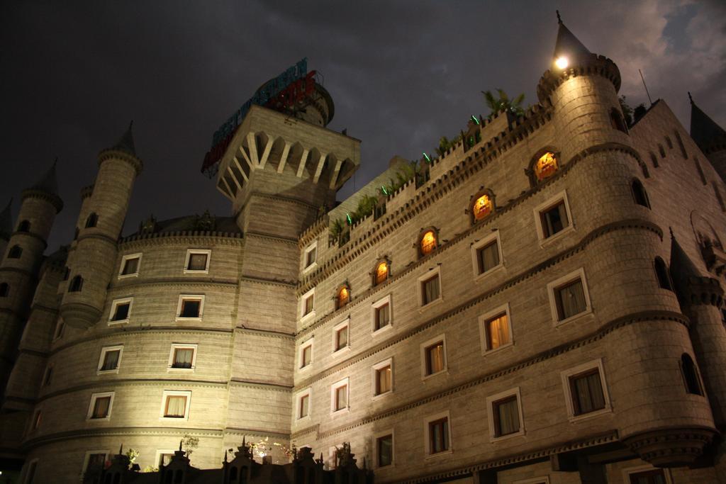 Best Western Amrutha Castle Haidarábád Kültér fotó